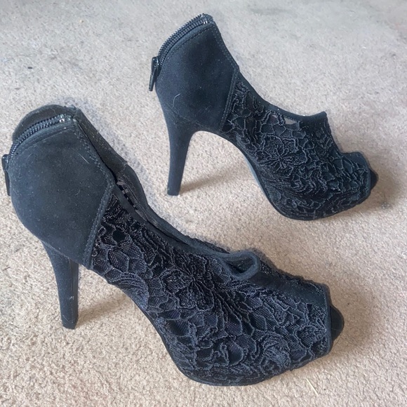 Open toe black heels - Picture 2 of 2